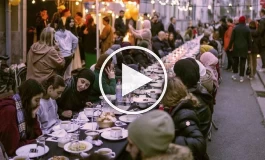 (ویدیو) سفره افطار ۲ کیلومتری پهن شد